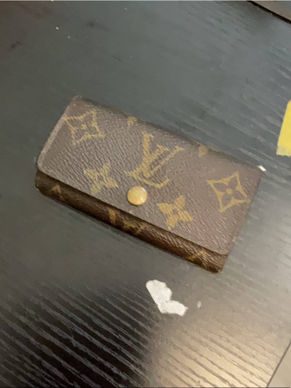 LV Keyholder 34